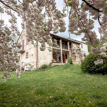 A Casa Da Carballa Panzió Ponteareas